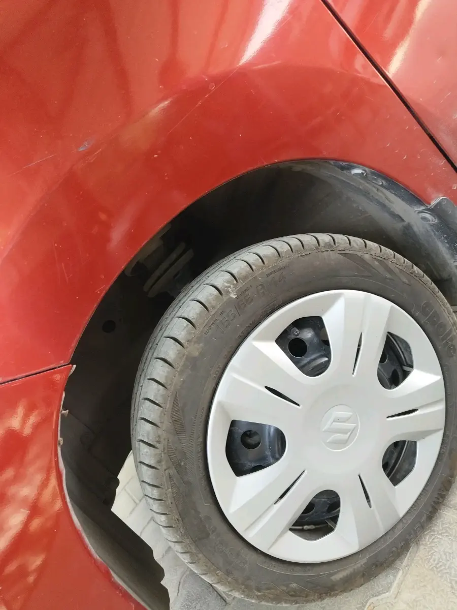 2017 Maruti Wagon R 1.0 VXI, Petrol, Manual, 76,805 km, tyre