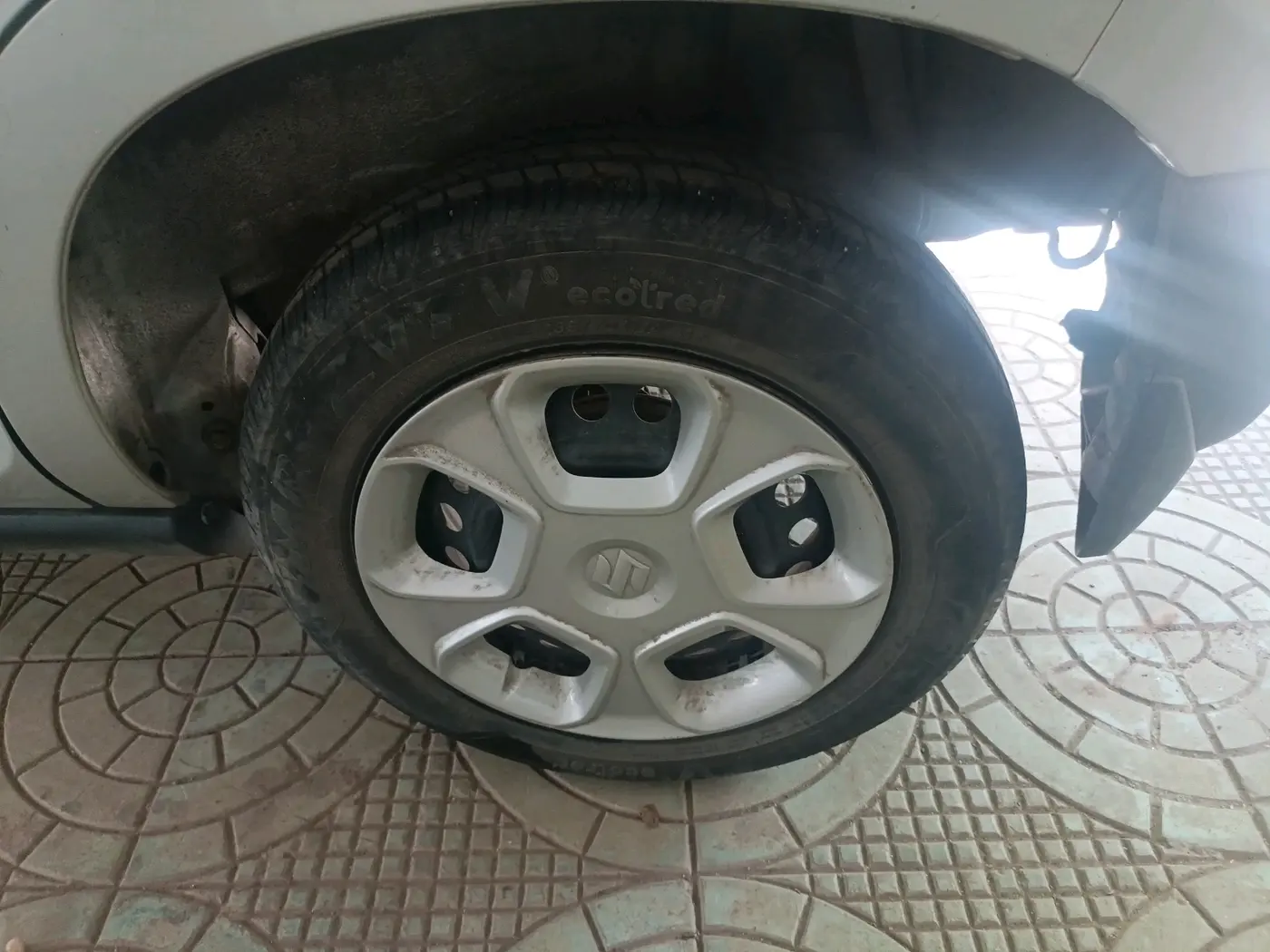 2022 Maruti S PRESSO VXI CNG, CNG, Manual, 84,153 km, tyre