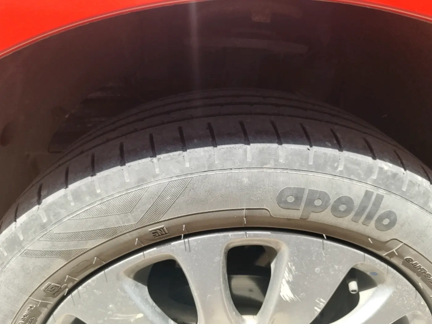 2017 Maruti Baleno ZETA PETROL 1.2, Petrol, Manual, 33,868 km, tyre