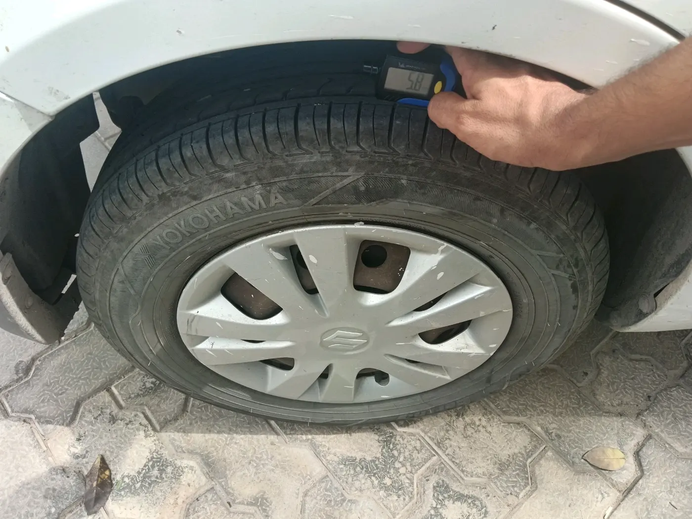 2014 Maruti Swift Dzire VDI, Diesel, Manual, 1,37,767 km, tyre