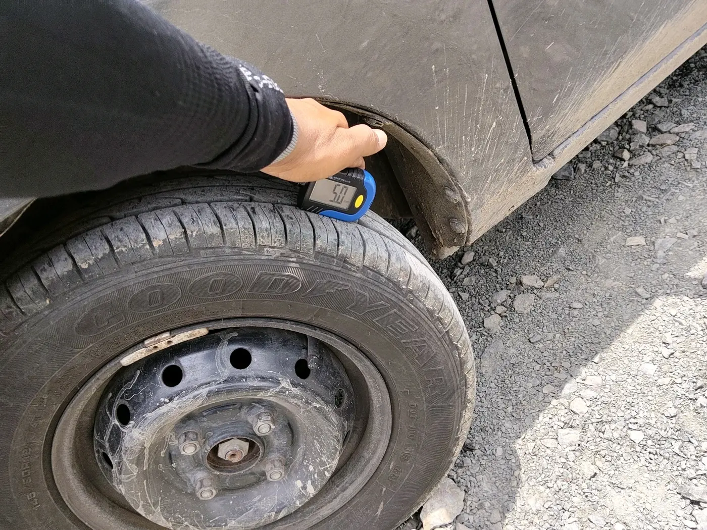 2019 Maruti Alto LXI, CNG, Manual, 1,22,128 km, tyre