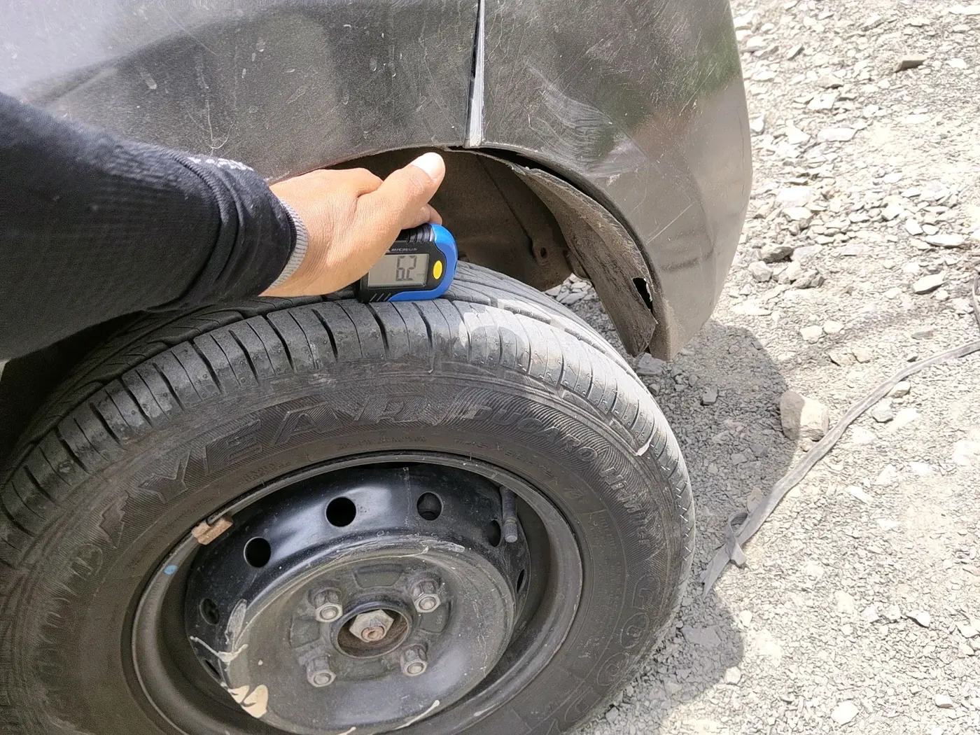 2019 Maruti Alto LXI, CNG, Manual, 1,22,128 km, tyre