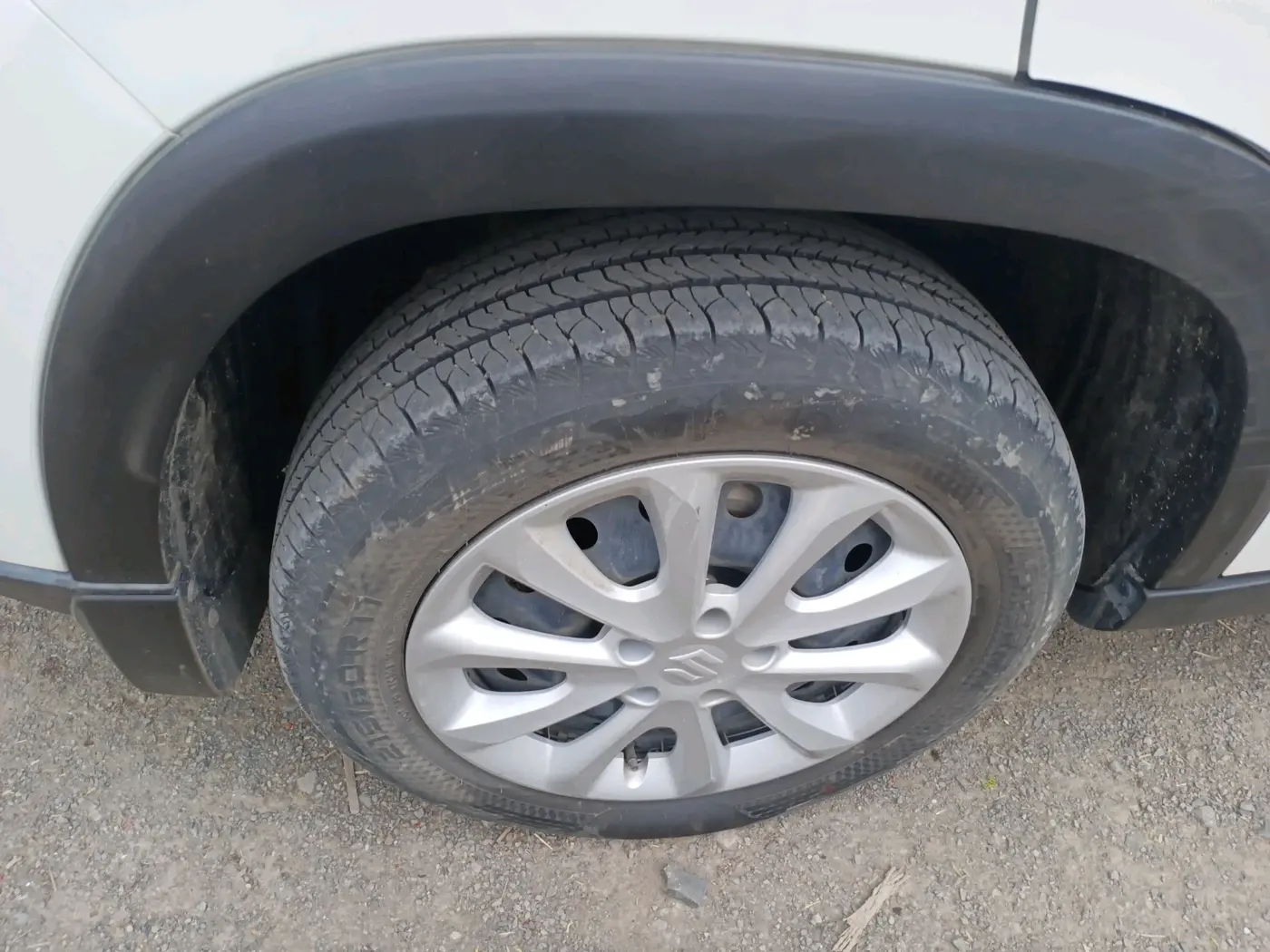 2024 Maruti Grand Vitara DELTA CNG, CNG, Manual, 21,718 km, tyre