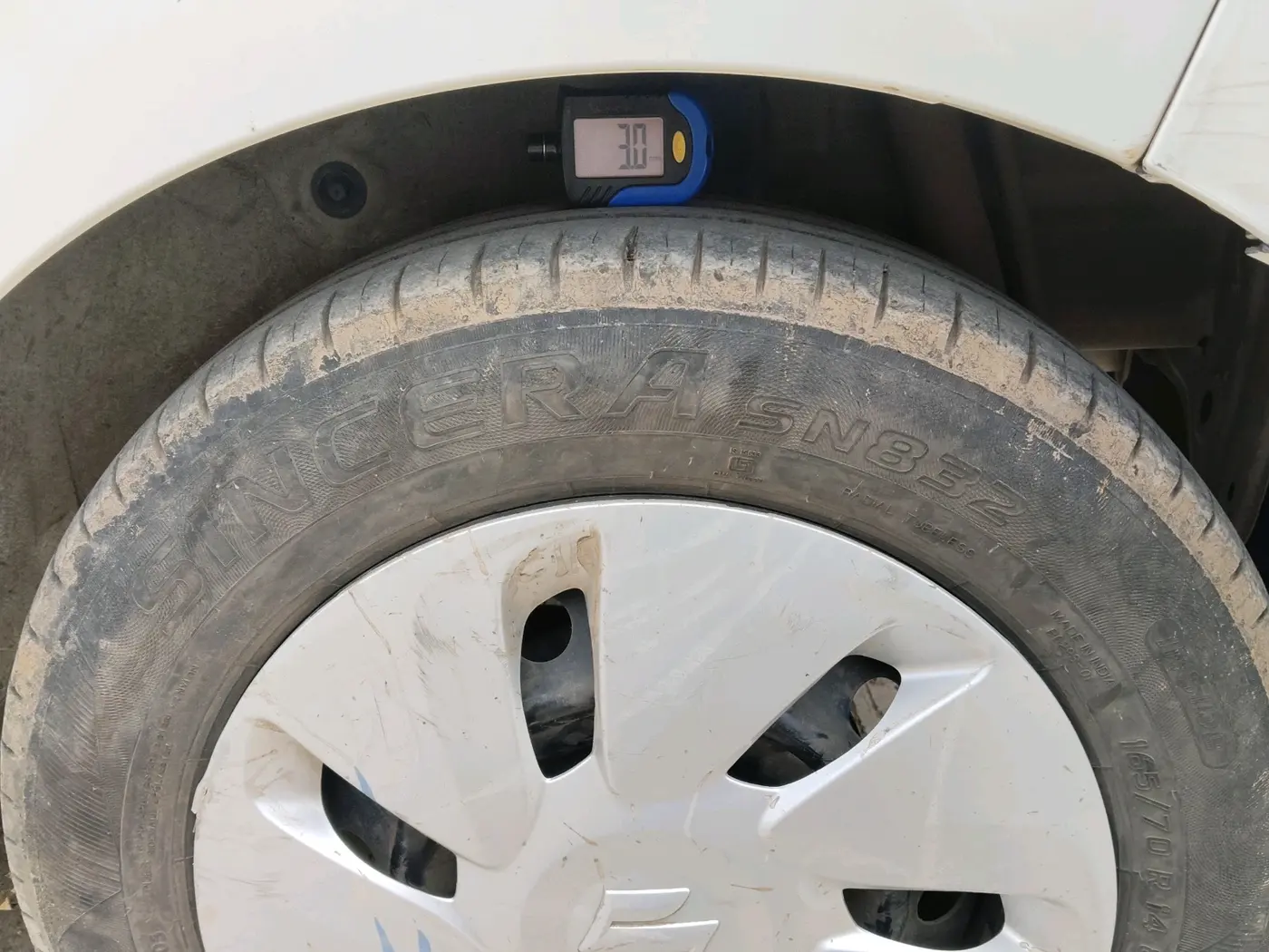 2014 Maruti Celerio VXI, CNG, Manual, 88,803 km, tyre