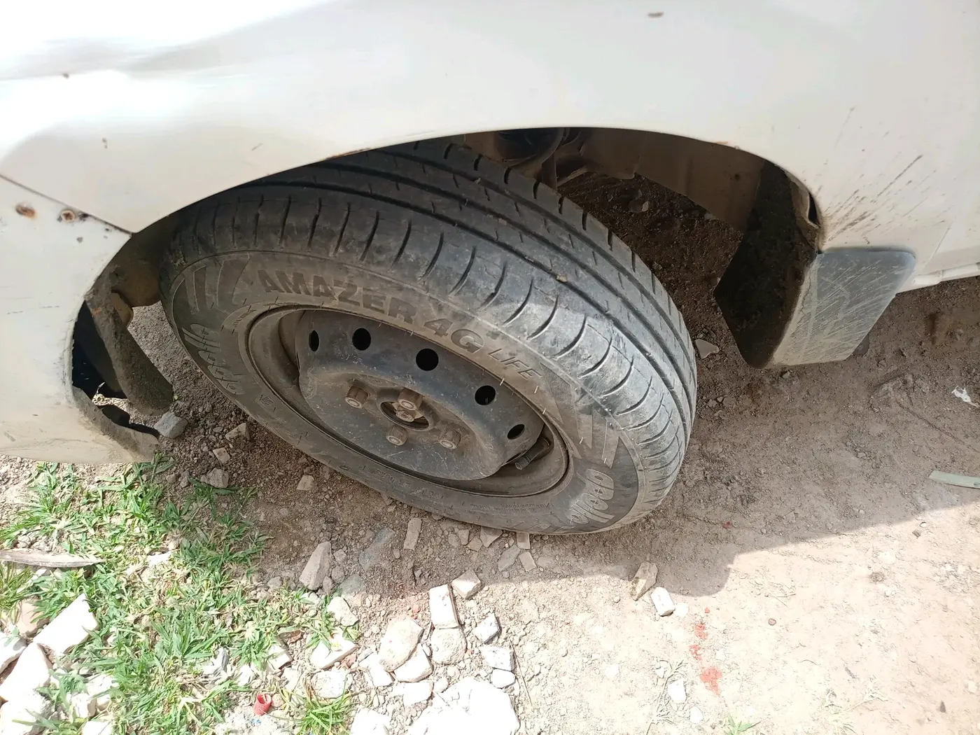 2017 Maruti Alto 800 LXI, Petrol, Manual, 1,12,667 km, tyre