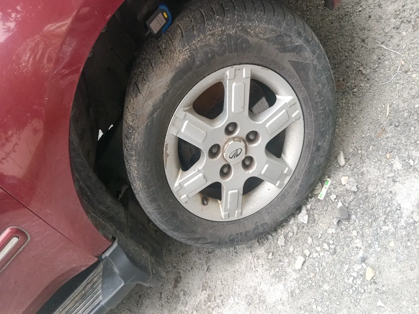 2014 Mahindra Quanto C8, Diesel, Manual, 1,11,257 km, tyre