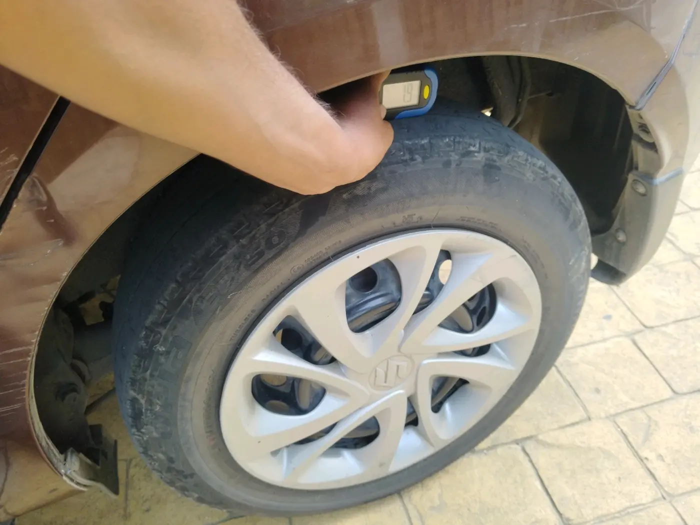2022 Maruti Celerio VXI CNG, CNG, Manual, 57,211 km, tyre