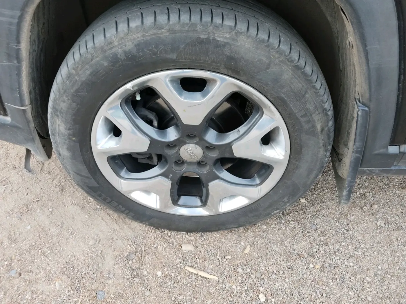 2019 Jeep Compass LIMITED PLUS PETROL AT, Petrol, Automatic, 1,05,756 km, tyre