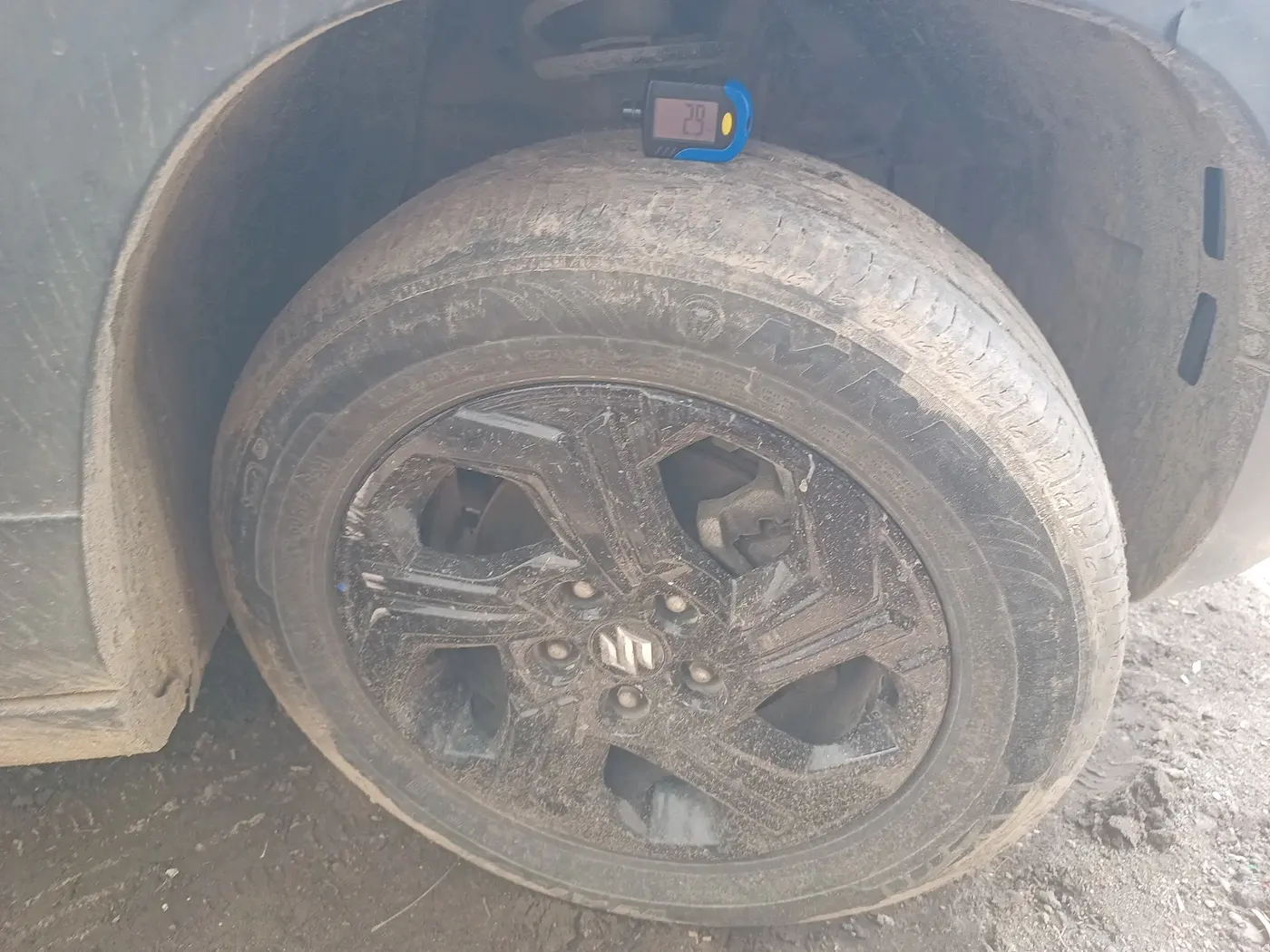 2024 Maruti BREZZA ZXI S-CNG, CNG, Manual, 69,128 km, tyre