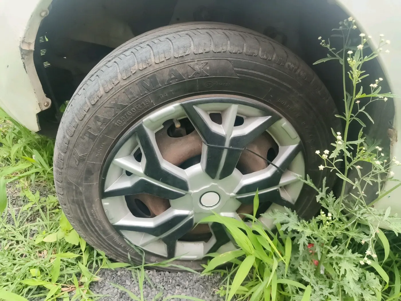 2011 Tata Manza AURA QUADRAJET, Diesel, Manual, 48,224 km, tyre
