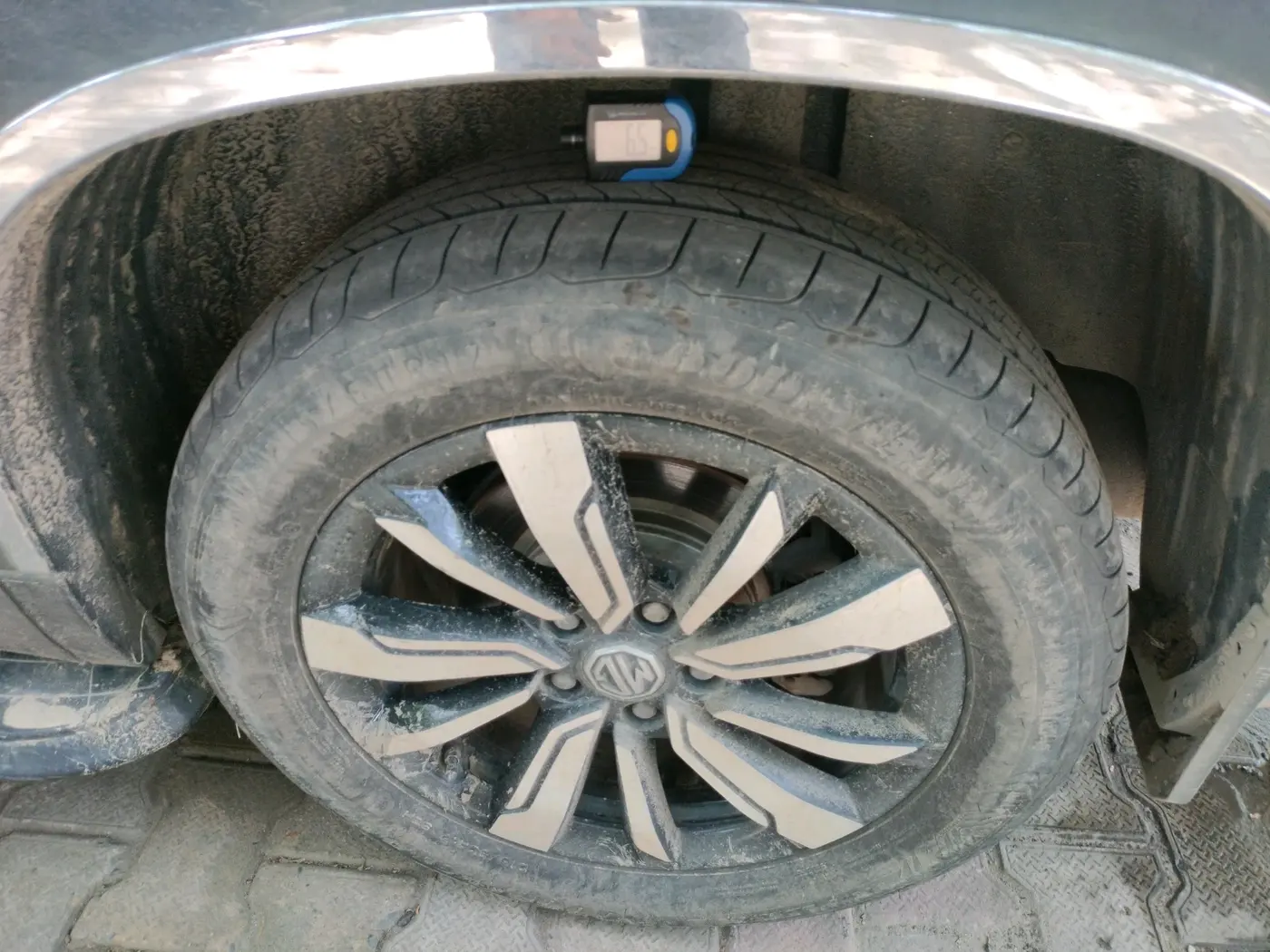 2020 MG HECTOR PLUS SHARP 2.0 DIESEL TURBO MT 6-STR, Diesel, Manual, 71,194 km, tyre