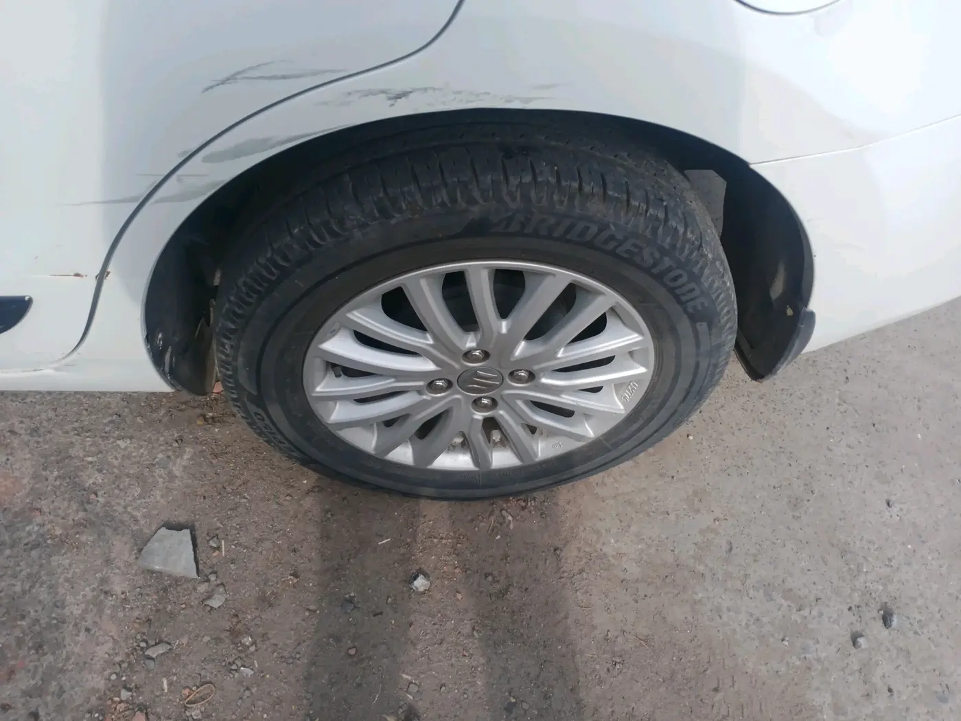 2021 Maruti Dzire ZXI, Petrol, Manual, 43,986 km, tyre