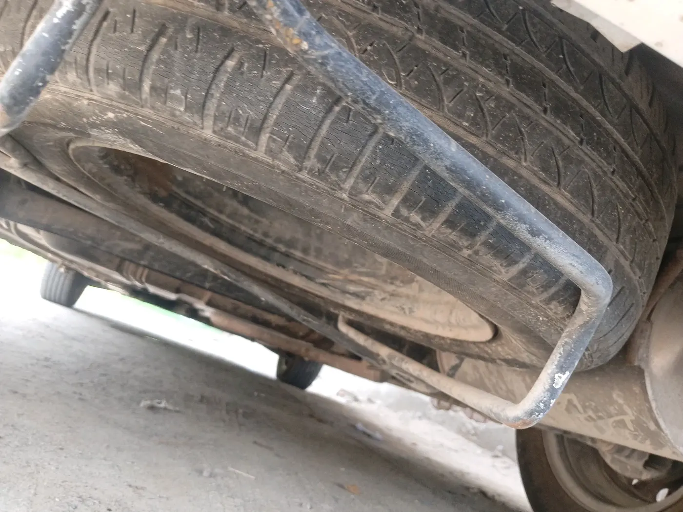 2012 Maruti Ertiga VDI, Diesel, Manual, 85,048 km, tyre