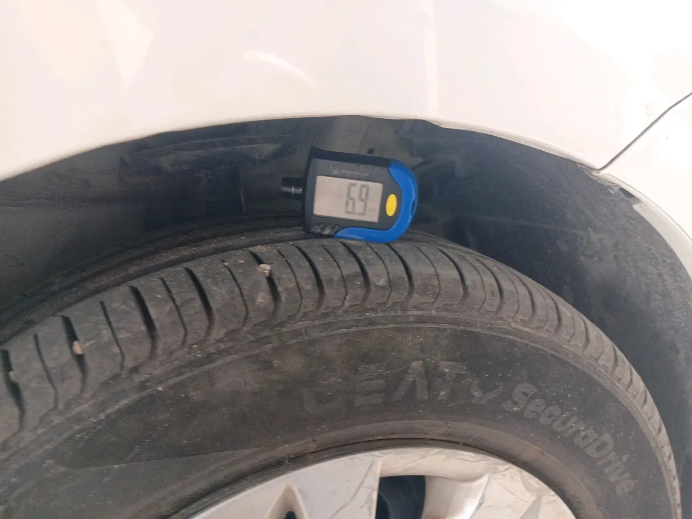 2012 Maruti Ertiga VDI, Diesel, Manual, 85,048 km, tyre