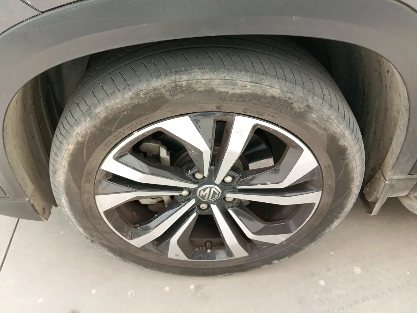 2024 MG HECTOR SAVVY PRO 1.5 TURBO CVT PETROL, Petrol, Automatic, 32,368 km, tyre