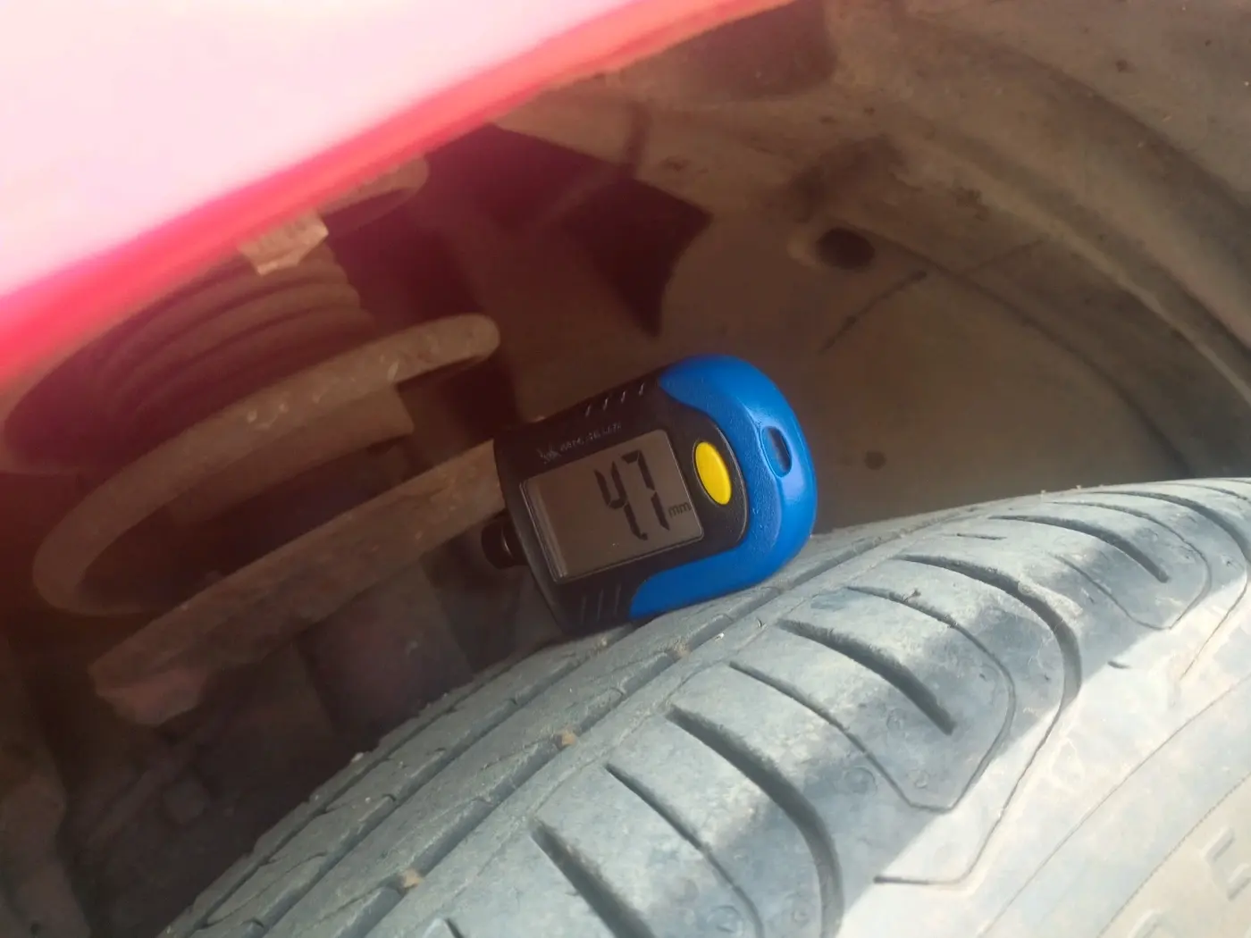 2022 Tata ALTROZ XZA PLUS, Petrol, Automatic, 13,649 km, tyre