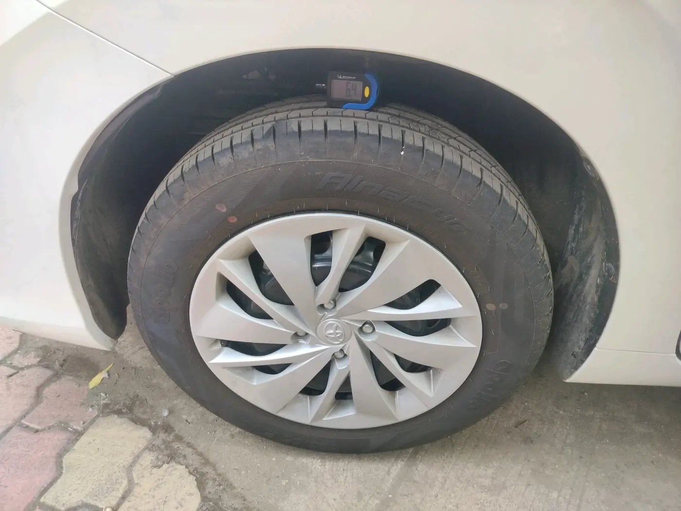 2025 Toyota Glanza E, Petrol, Manual, 3,945 km, tyre