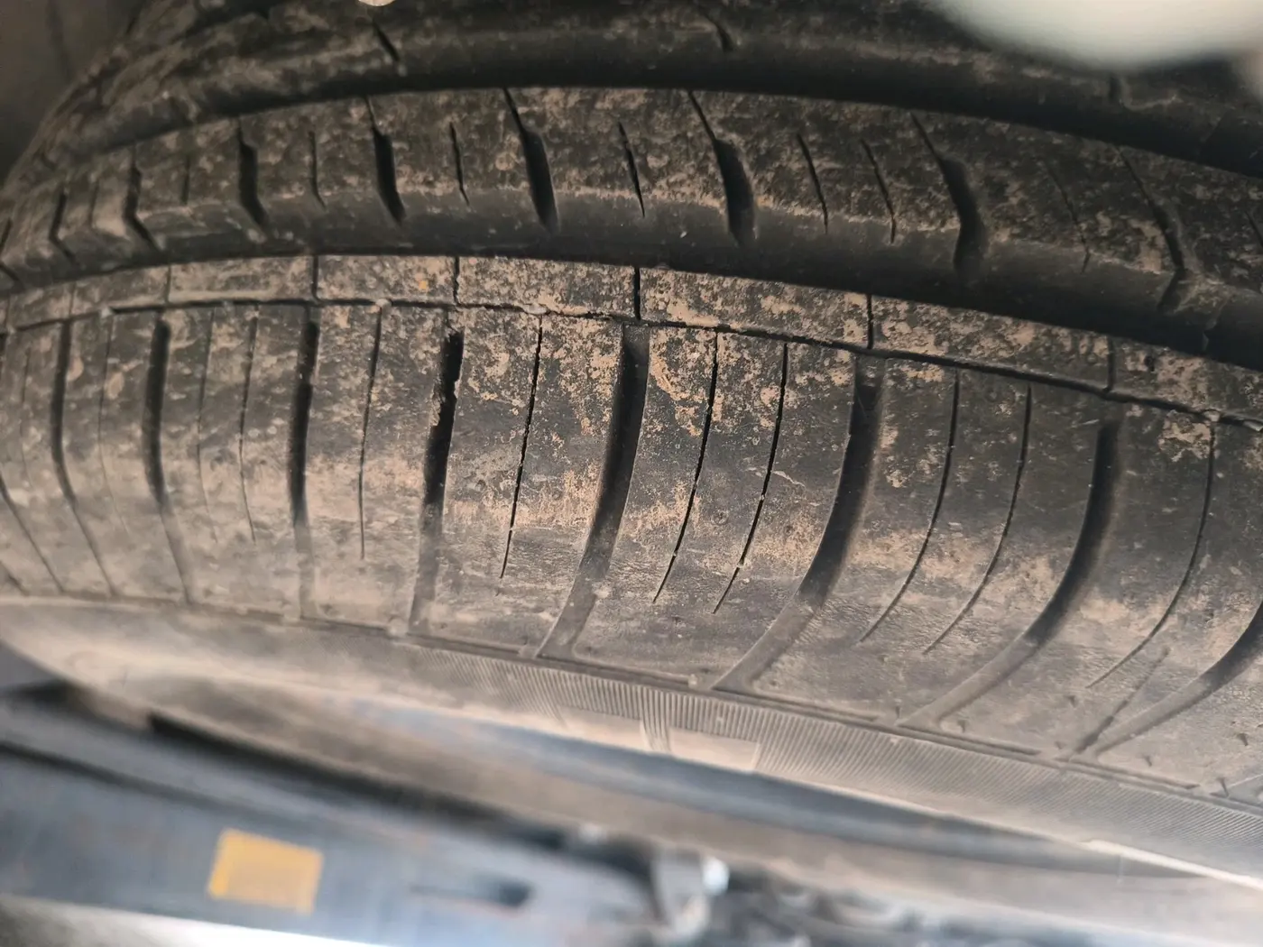 2021 Tata Harrier XT 2.0L KRYOTEC, Diesel, Manual, 93,938 km, tyre