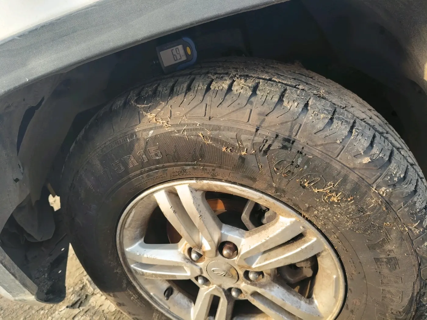 2021 Mahindra BOLERO NEO N10 R, Diesel, Manual, 1,84,701 km, tyre
