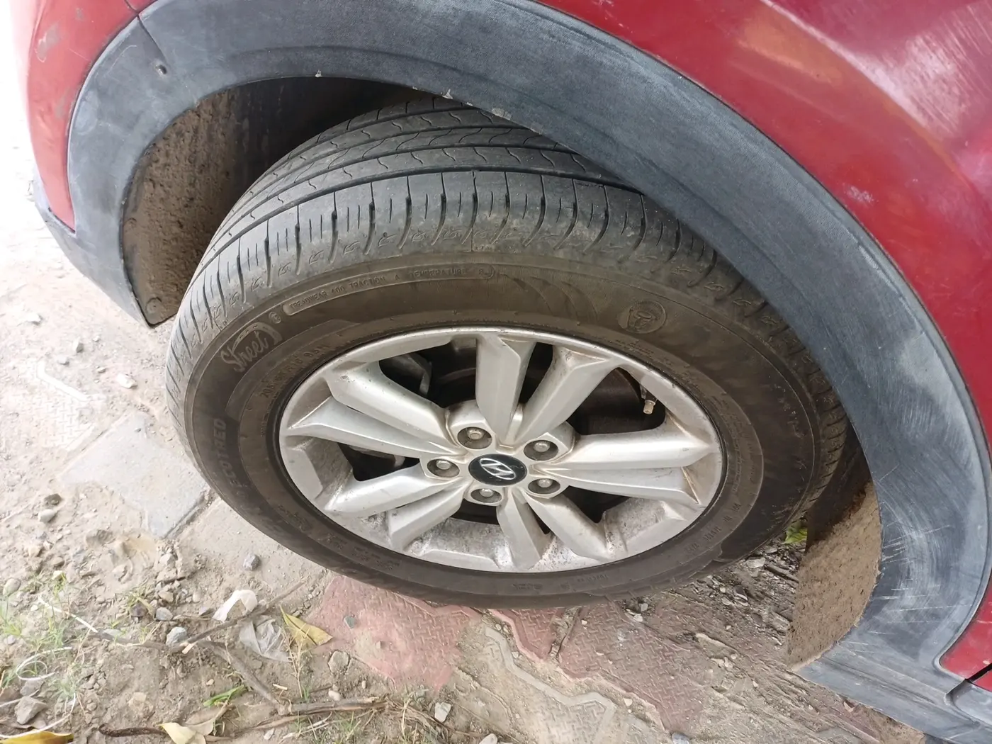 2016 Hyundai Creta SX PLUS 1.6 PETROL, Petrol, Manual, 1,34,132 km, tyre