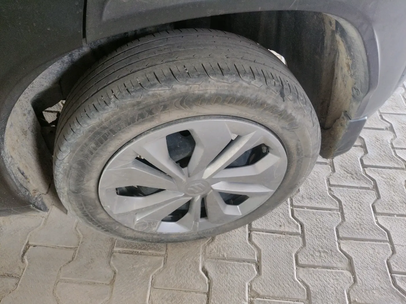 2023 Maruti FRONX DELTA 1.2 MT PETROL, Petrol, Manual, 66,711 km, tyre