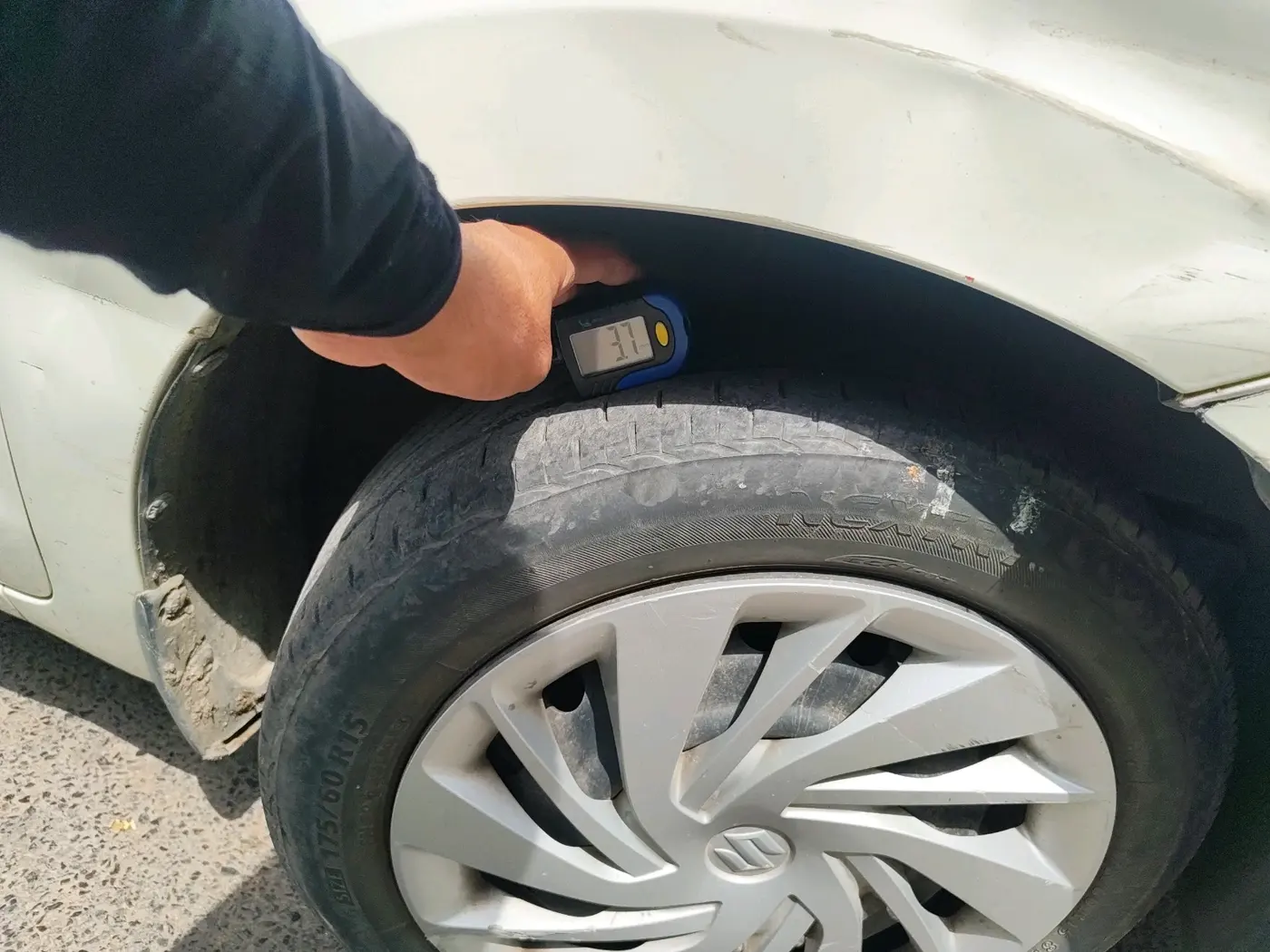 2020 Maruti Swift LXI, Petrol, Manual, 62,655 km, tyre