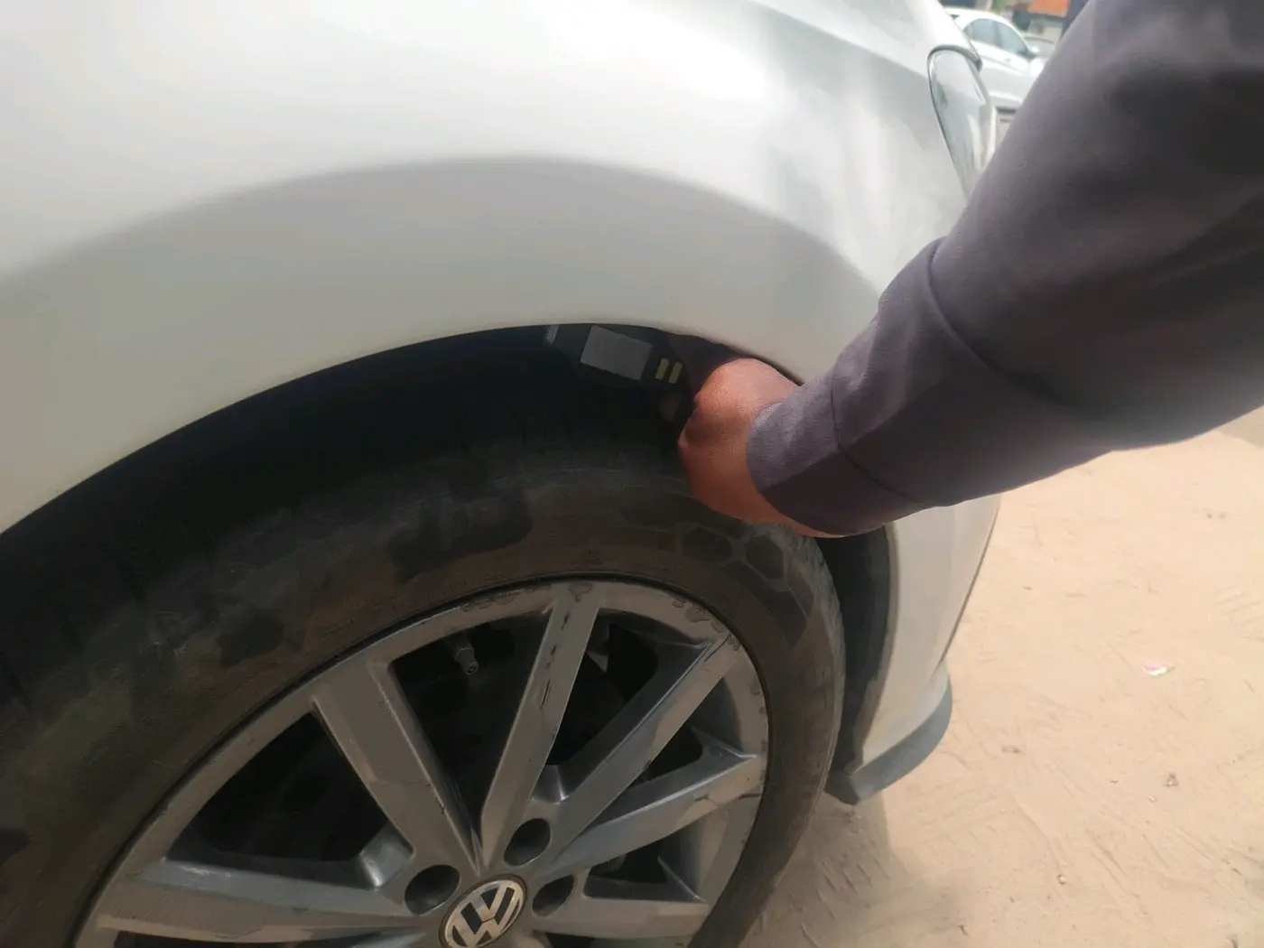 2020 Volkswagen Polo HIGHLINE PLUS 1.0L TSI, Petrol, Manual, 1,17,579 km, tyre