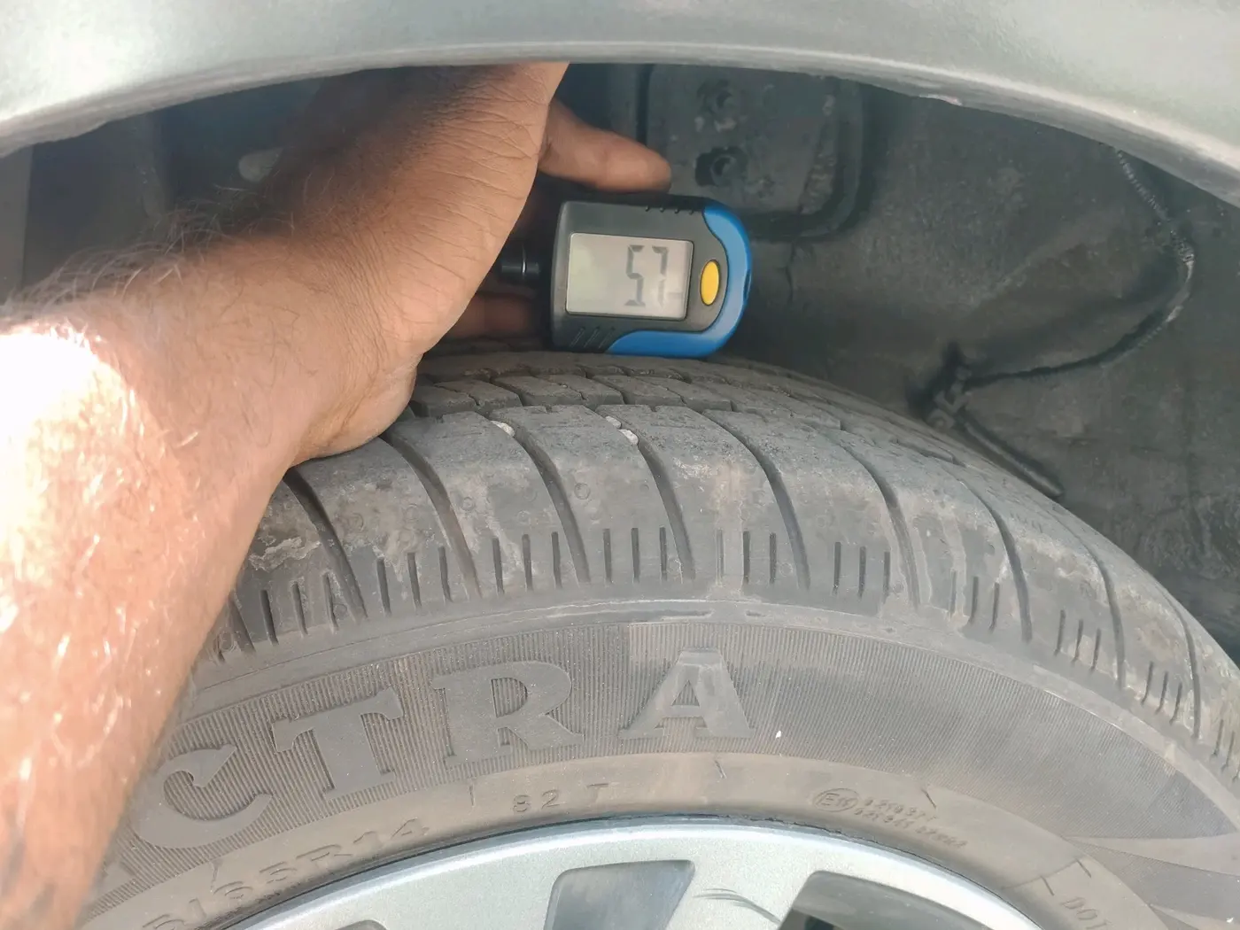 2023 Tata Tiago XTA PETROL, Petrol, Automatic, 63,606 km, tyre