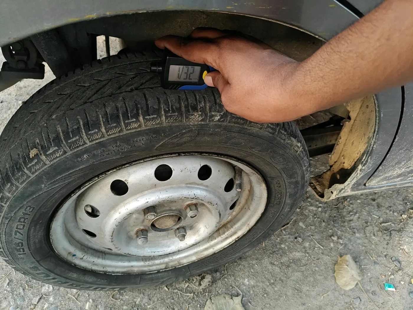 2017 Maruti Wagon R 1.0 LXI CNG, CNG, Manual, 1,92,662 km, tyre