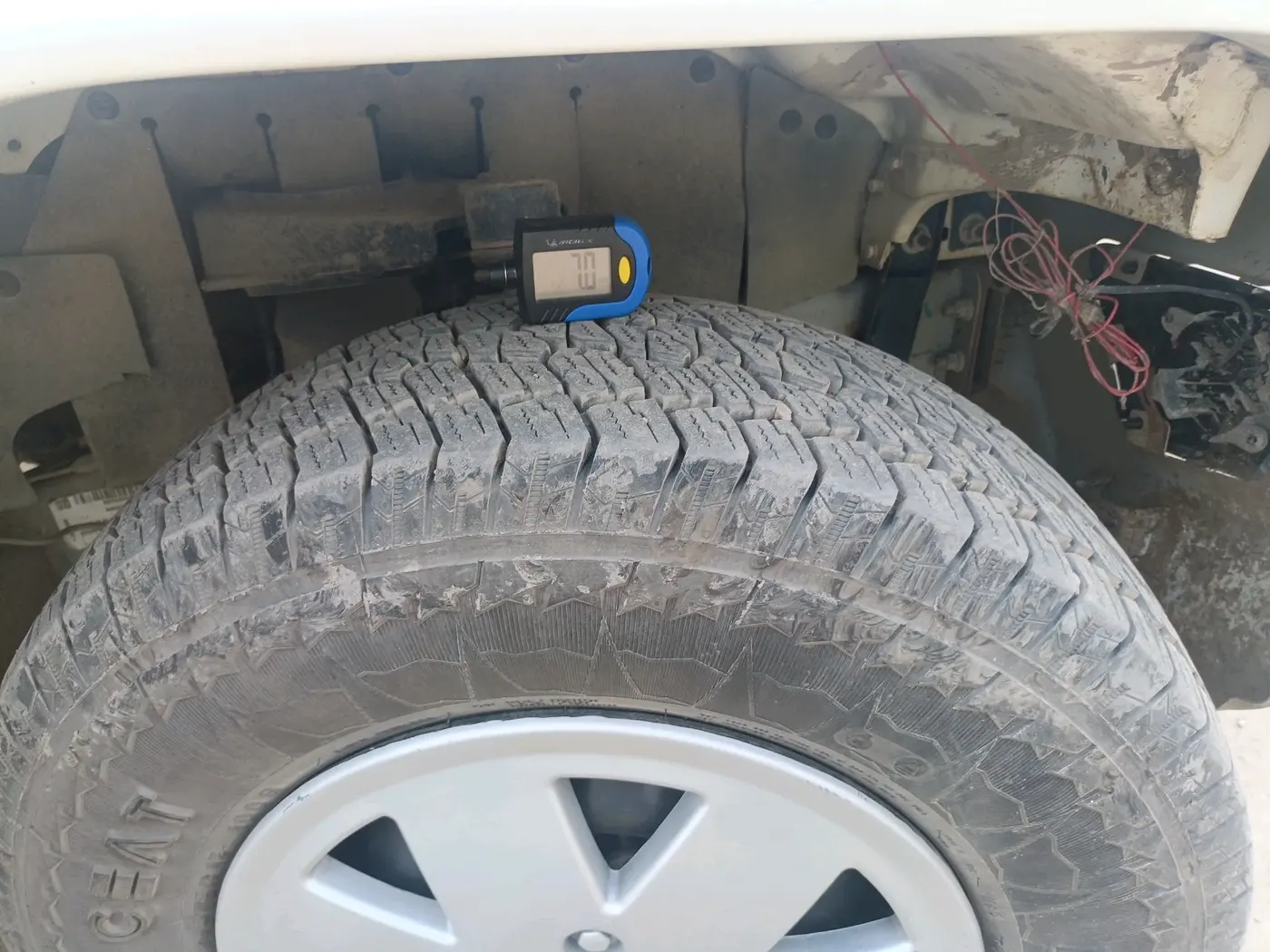 2021 Mahindra Bolero B6, Diesel, Manual, 54,854 km, tyre