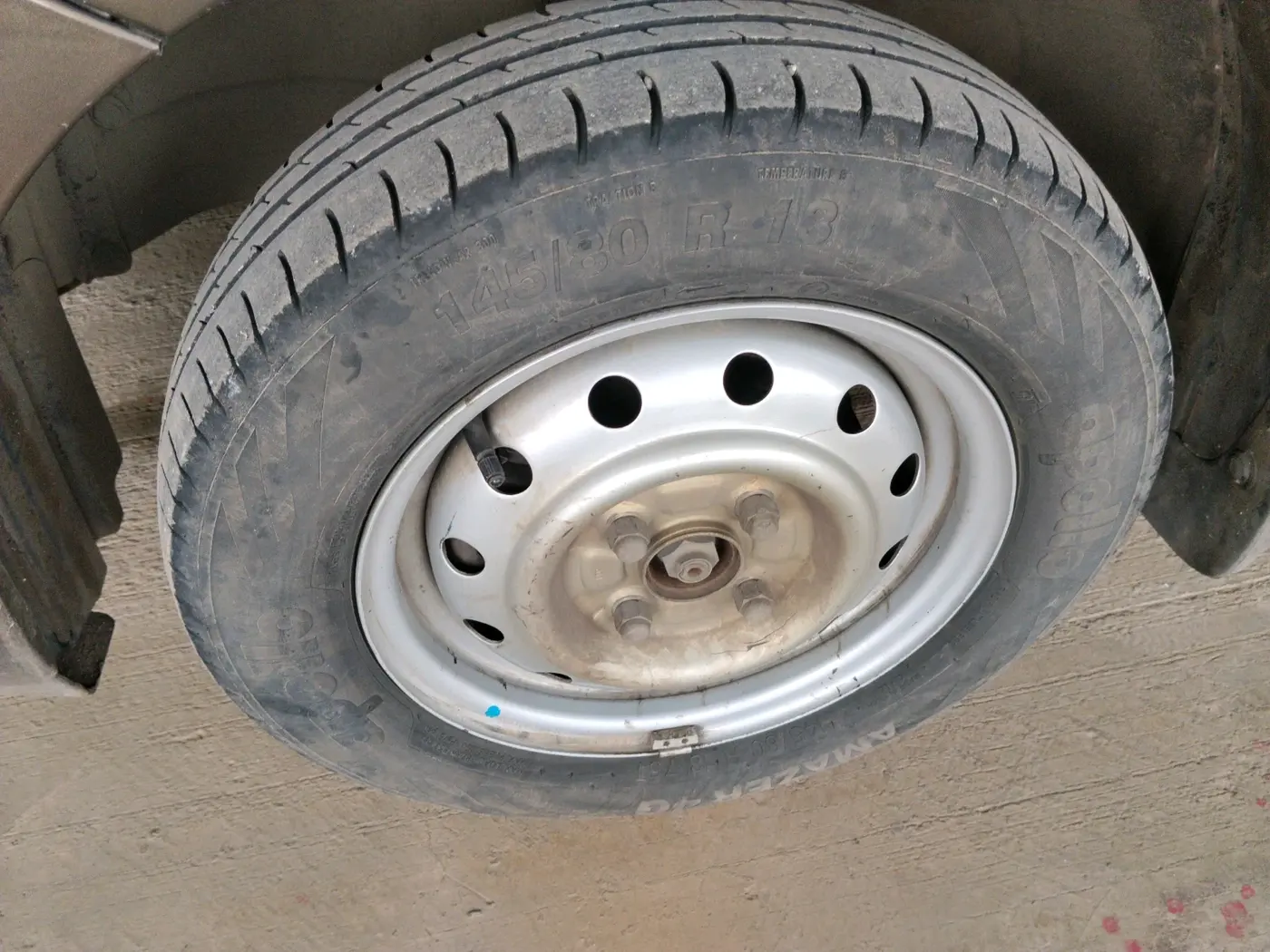 2018 Maruti Wagon R 1.0 LXI CNG, CNG, Manual, 40,750 km, tyre