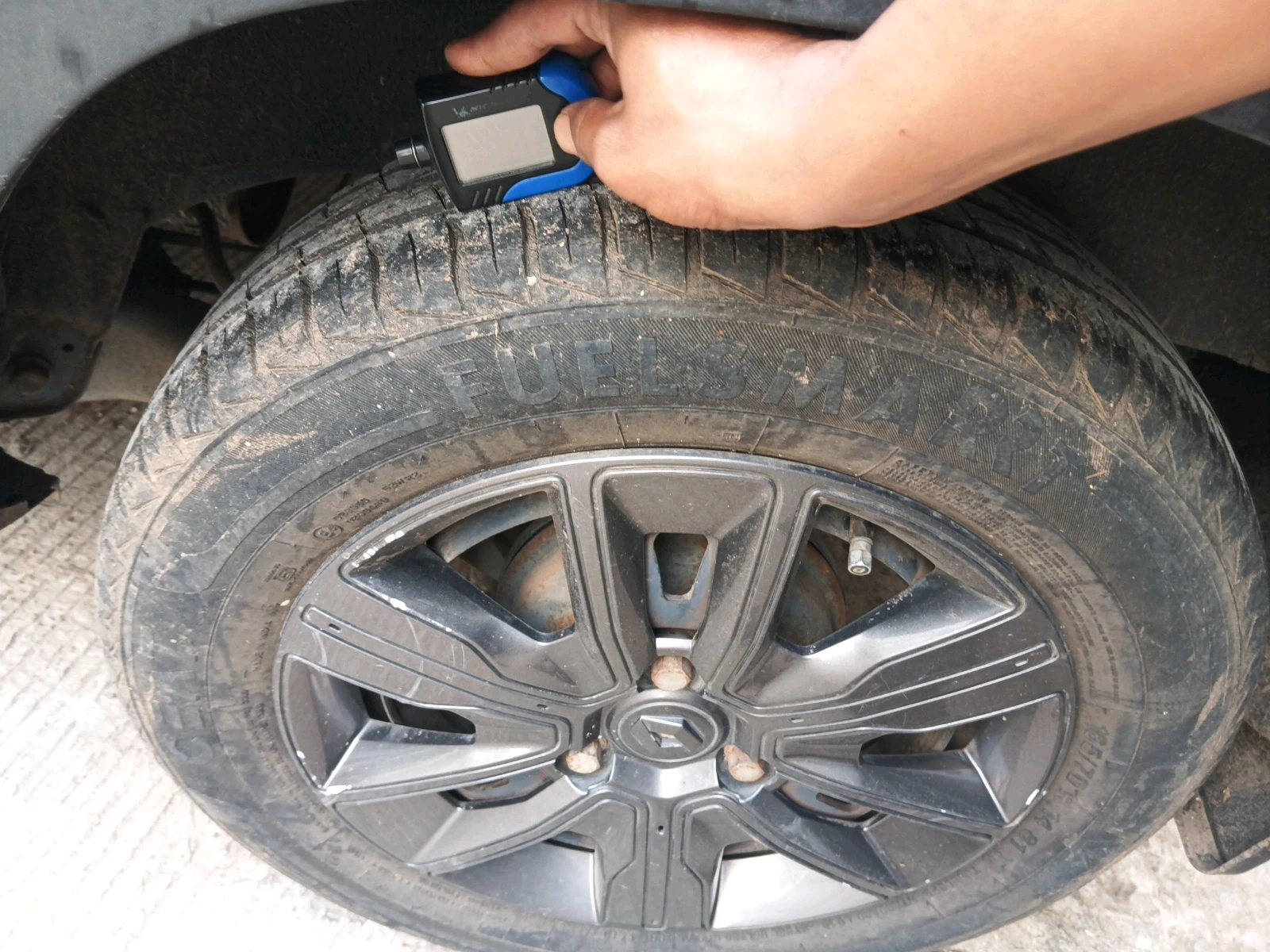 Tyres