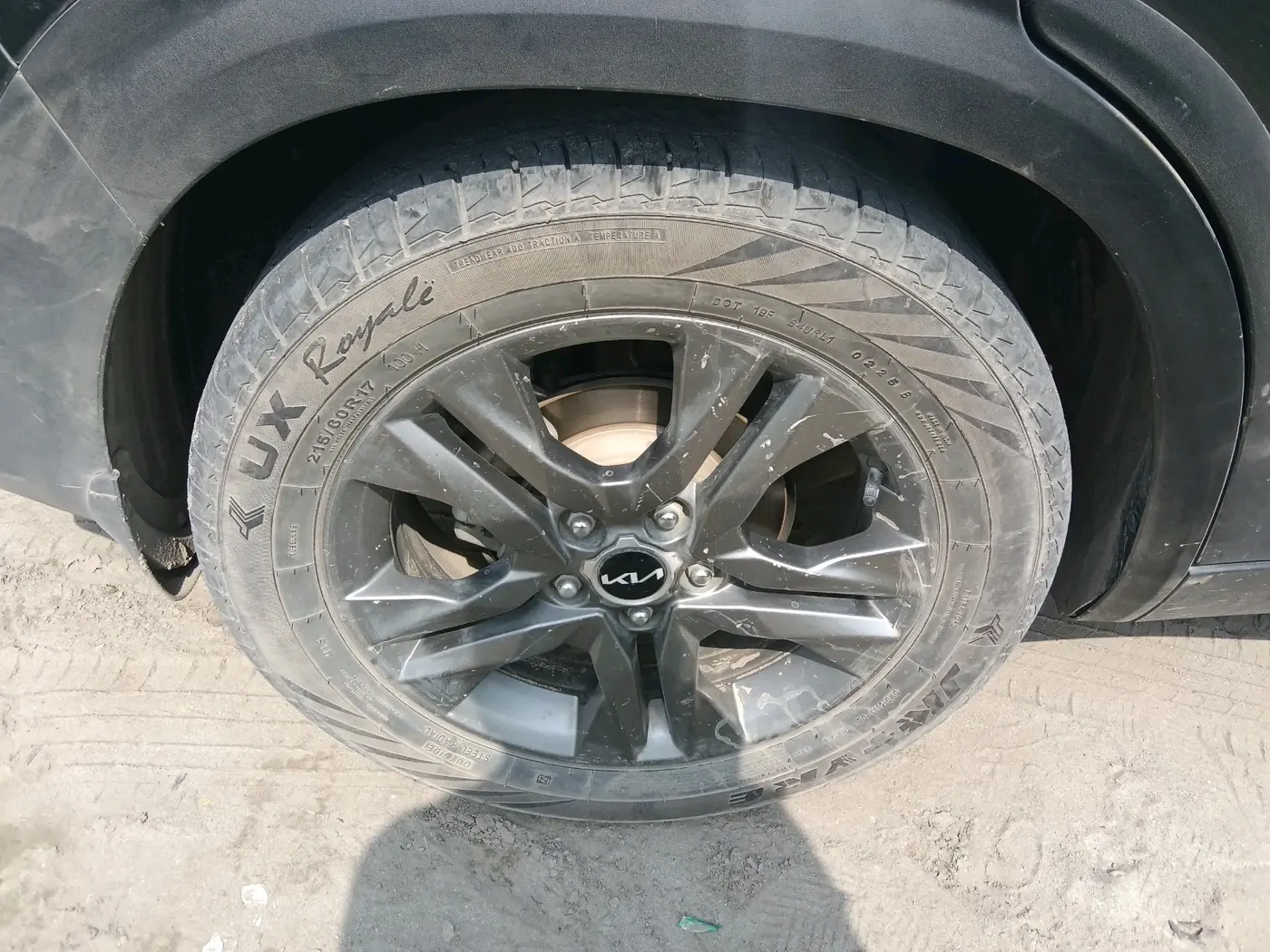 2021 KIA SELTOS HTX 1.5 PETROL, Petrol, Manual, 77,568 km, tyre