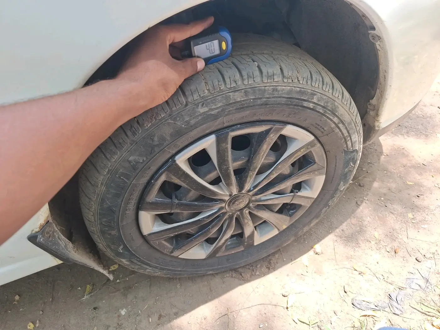 2015 Tata Indigo ECS LX TDI, Diesel, Manual, 86,998 km, tyre