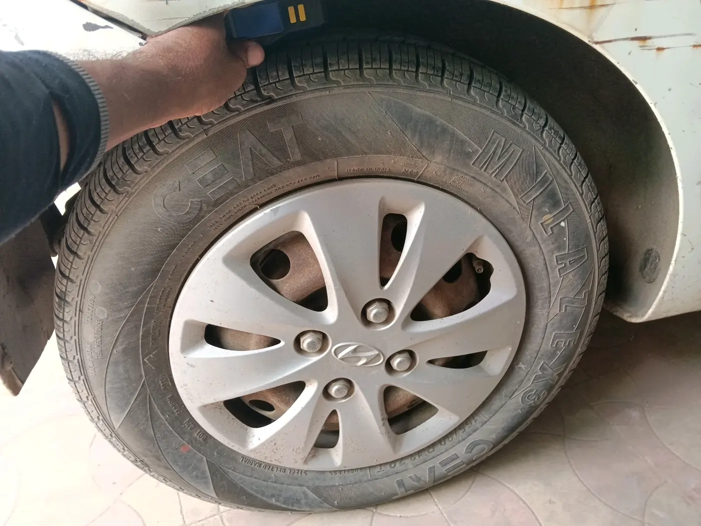 2012 Hyundai i10 MAGNA 1.1, Petrol, Manual, 44,651 km, tyre