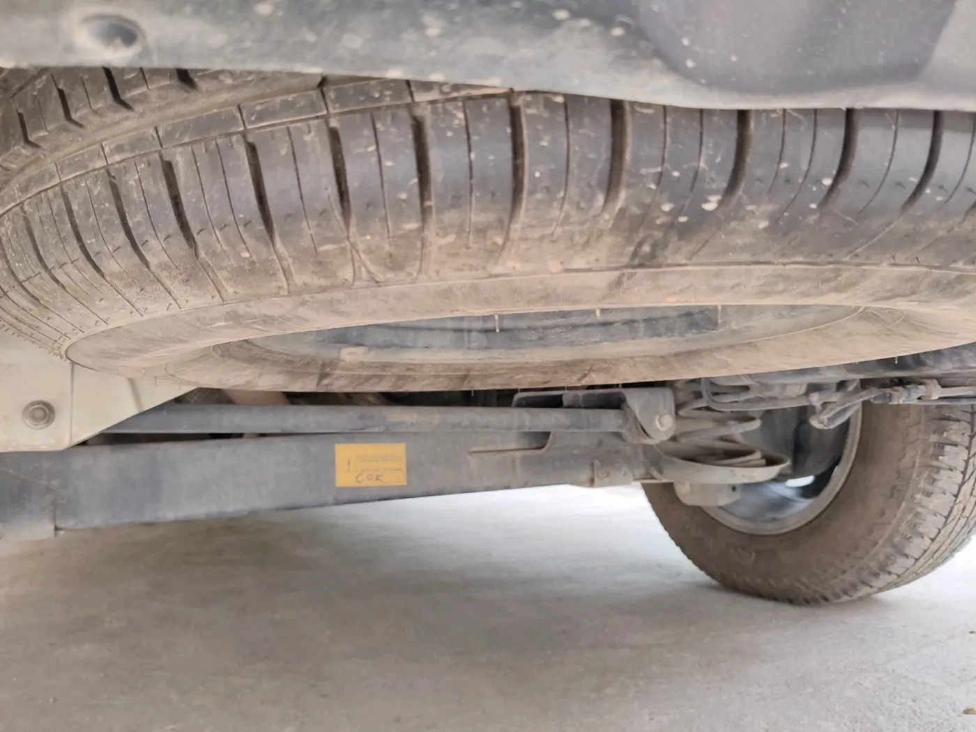 2020 Tata Harrier XZA PLUS 2.0L, Diesel, Automatic, 75,747 km, tyre