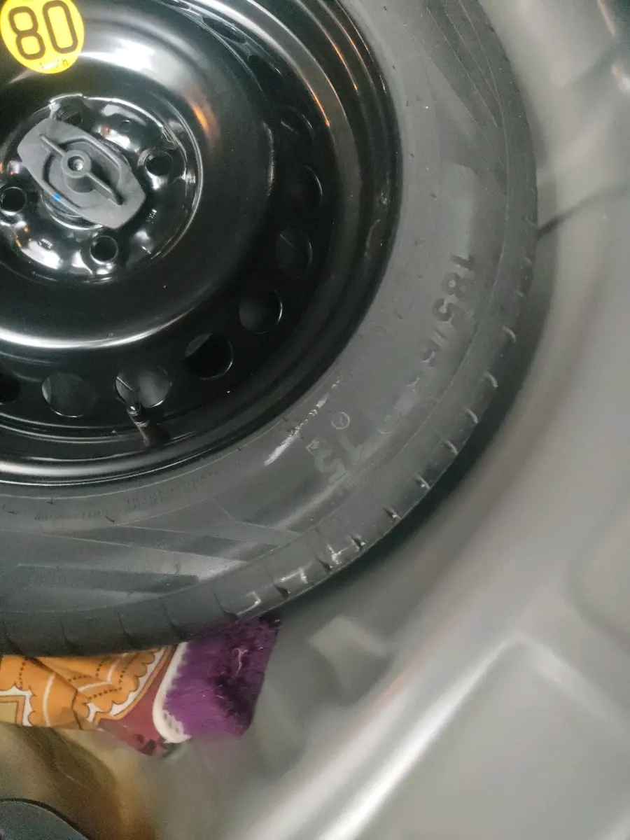 2025 Maruti Baleno ZETA PETROL 1.2, Petrol, Manual, 6,441 km, tyre
