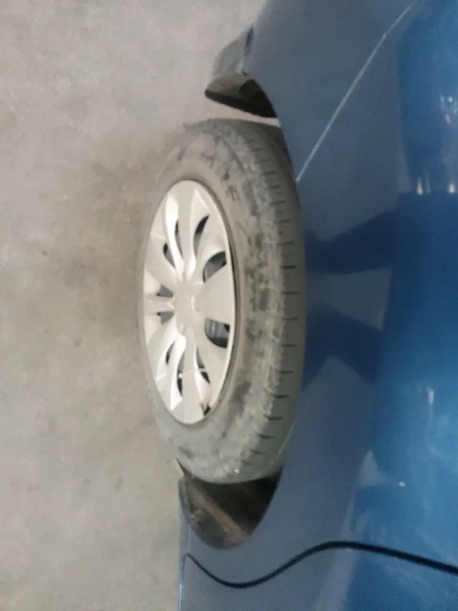 2017 Maruti Baleno DELTA PETROL 1.2, Petrol, Manual, 1,05,958 km, tyre