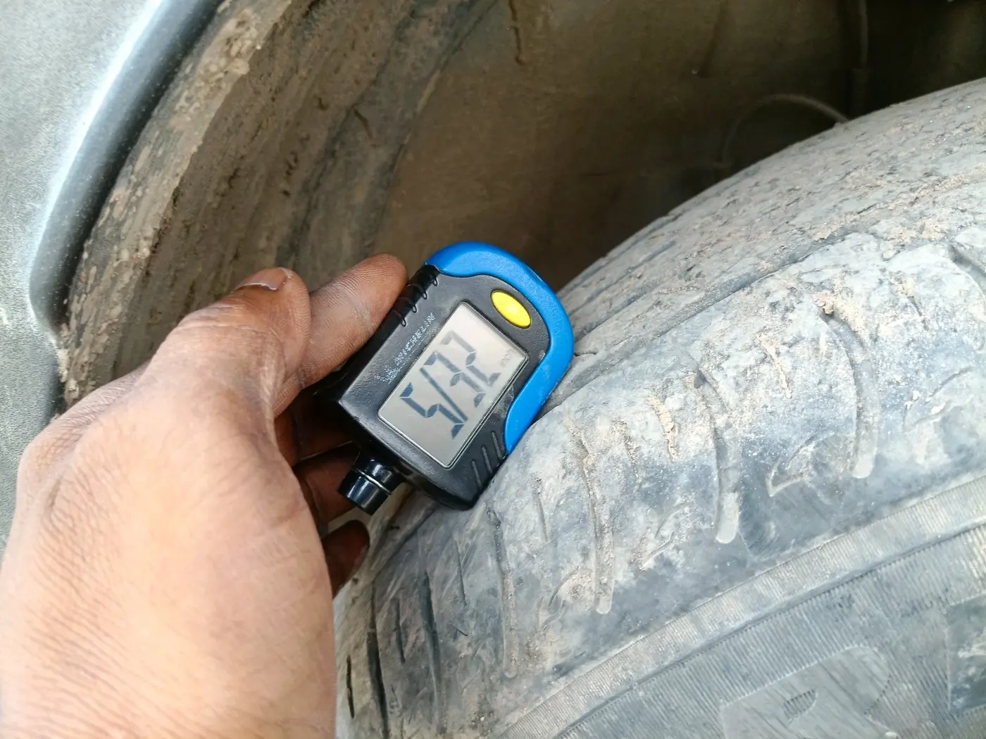 2025 Hyundai VENUE E Plus 1.2 Petrol, Petrol, Manual, 24,544 km, tyre
