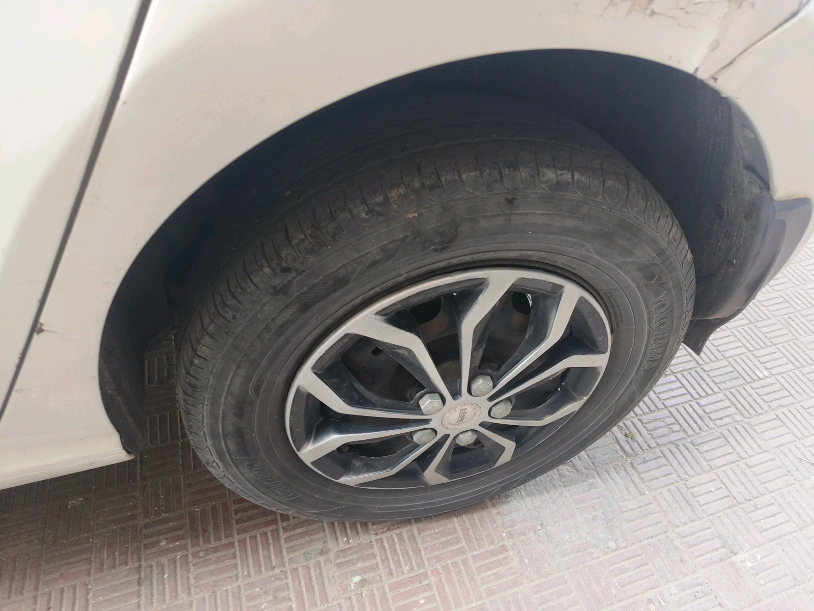 Tyres
