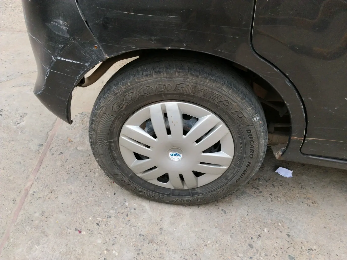 2014 Maruti Alto 800 LXI, CNG, Manual, 1,57,360 km, tyre