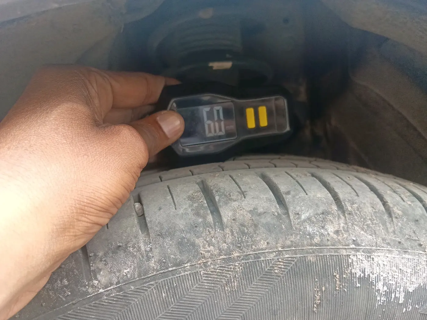2017 Maruti Baleno ALPHA PETROL 1.2, Petrol, Manual, 1,18,545 km, tyre