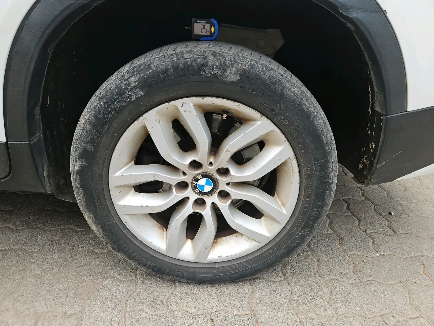 2012 BMW X3 XDRIVE 20D, Diesel, Automatic, 1,24,000 km, tyre