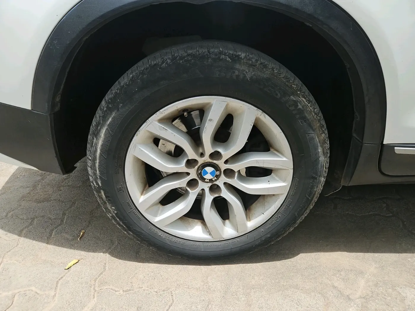 2012 BMW X3 XDRIVE 20D, Diesel, Automatic, 1,24,000 km, tyre