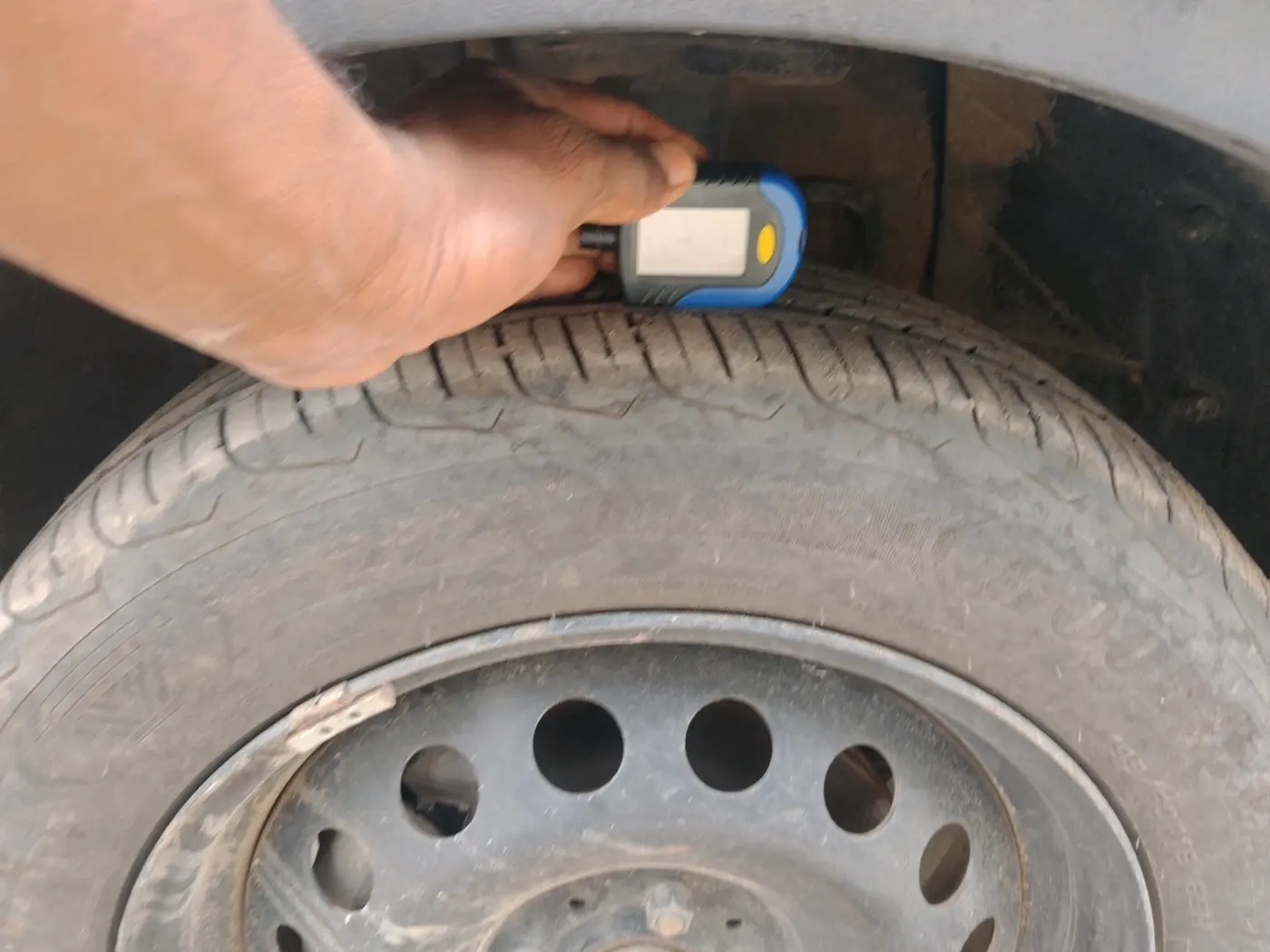 2018 Tata NEXON XM PETROL, Petrol, Manual, 80,544 km, tyre