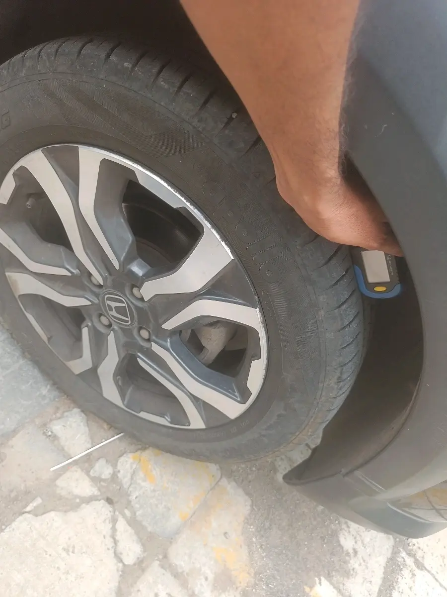 2019 Honda WR-V 1.2L I-VTEC VX MT, CNG, Manual, 79,263 km, tyre