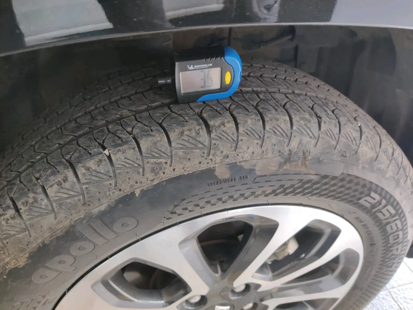 2025 Maruti Grand Vitara ALPHA PLUS HYBRID ECVT, Hybrid, Automatic, 14,342 km, tyre