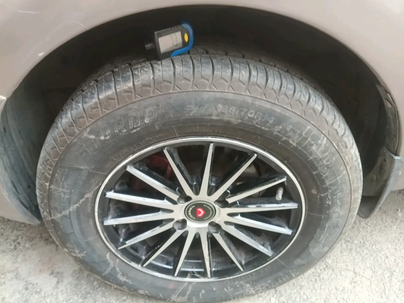 2012 Hyundai i20 MAGNA 1.4 CRDI, Diesel, Manual, 82,267 km, tyre