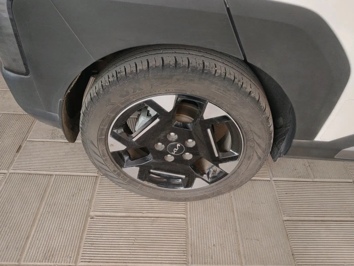 2025 KIA SONET 	 HTX 1.0 TURBO DCT, Petrol, Automatic, 15,077 km, tyre