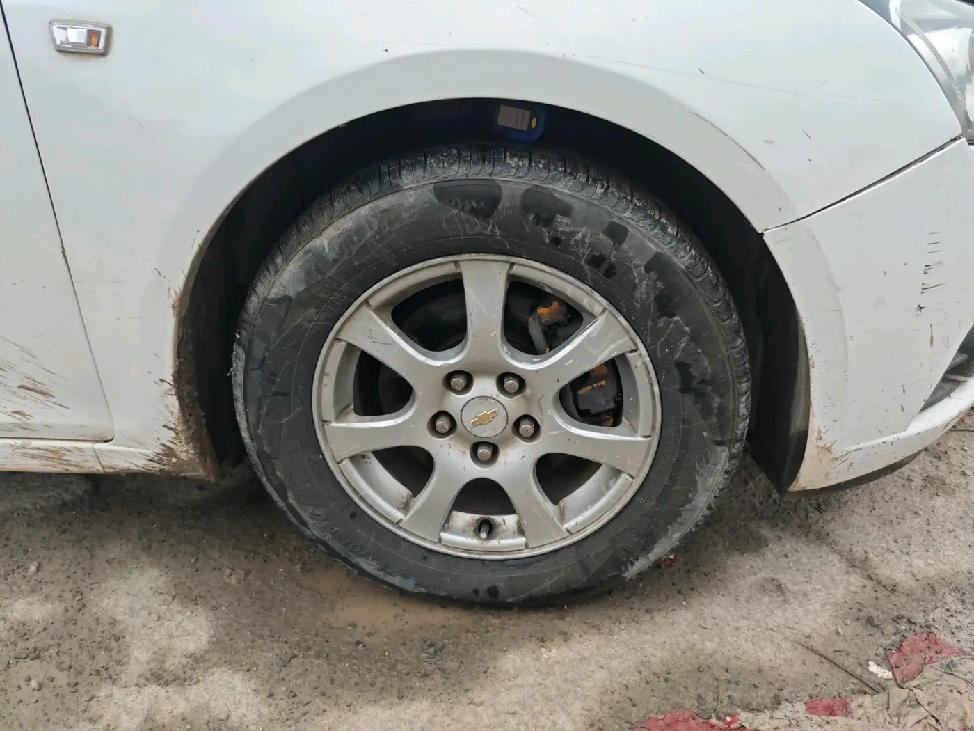2012 Chevrolet Cruze LTZ, Diesel, Manual, 1,31,486 km, tyre